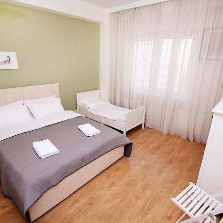 Perfect Spacious Apartment 356 Alma-Ata Buitenkant foto