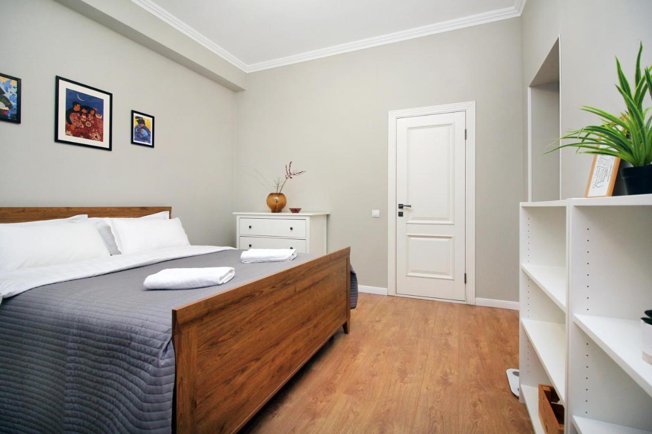 Perfect Spacious Apartment 356 Alma-Ata Buitenkant foto